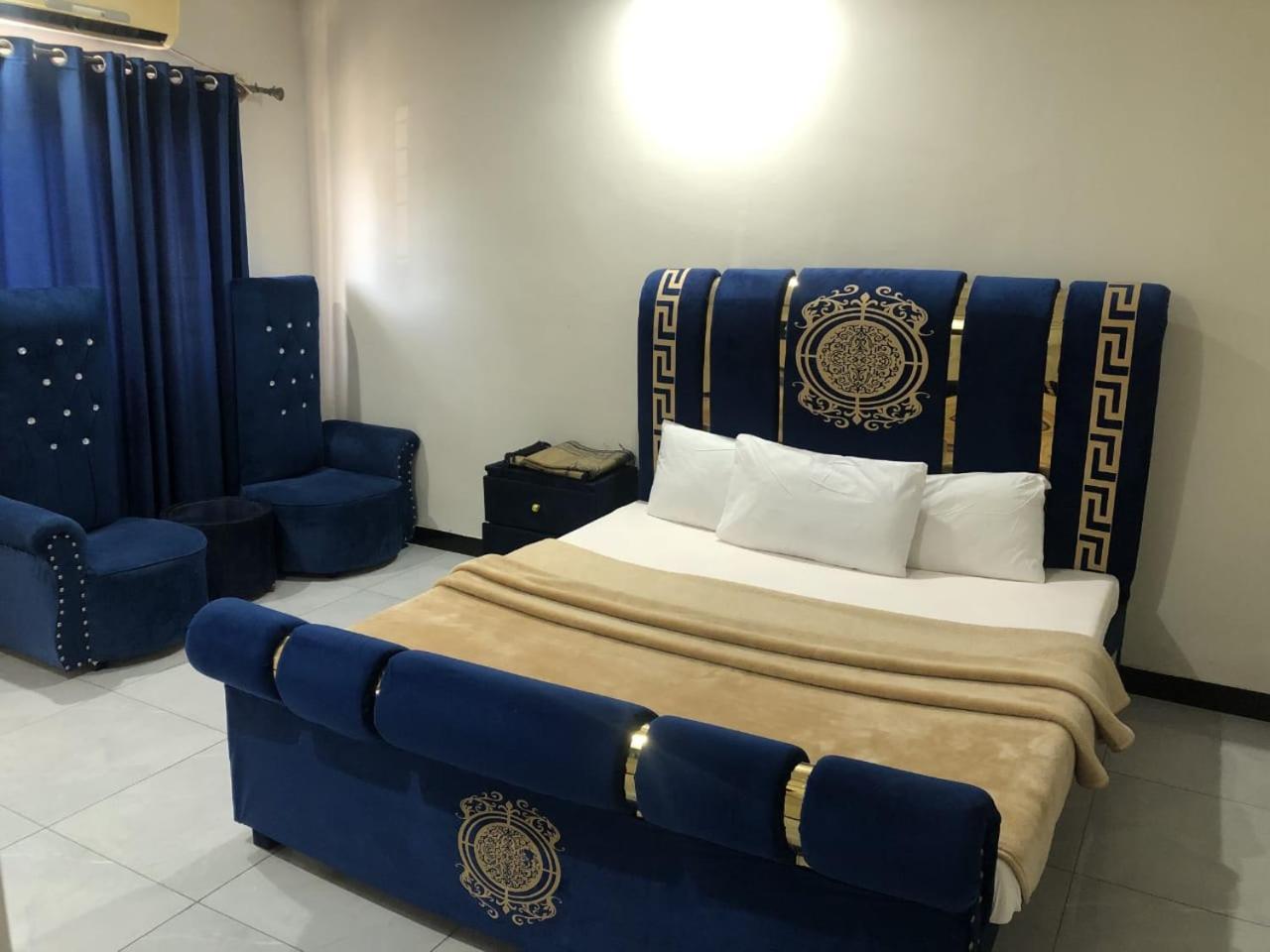 Hotel Islamabad Crown Rawalpindi Eksteriør billede